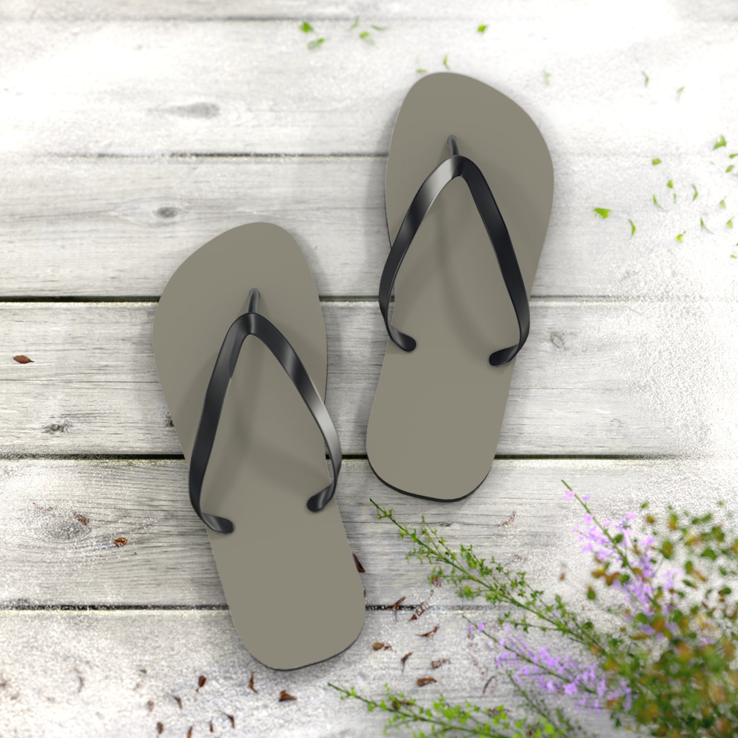 True Holiday Antique Pewter Green Solids Flip Flops