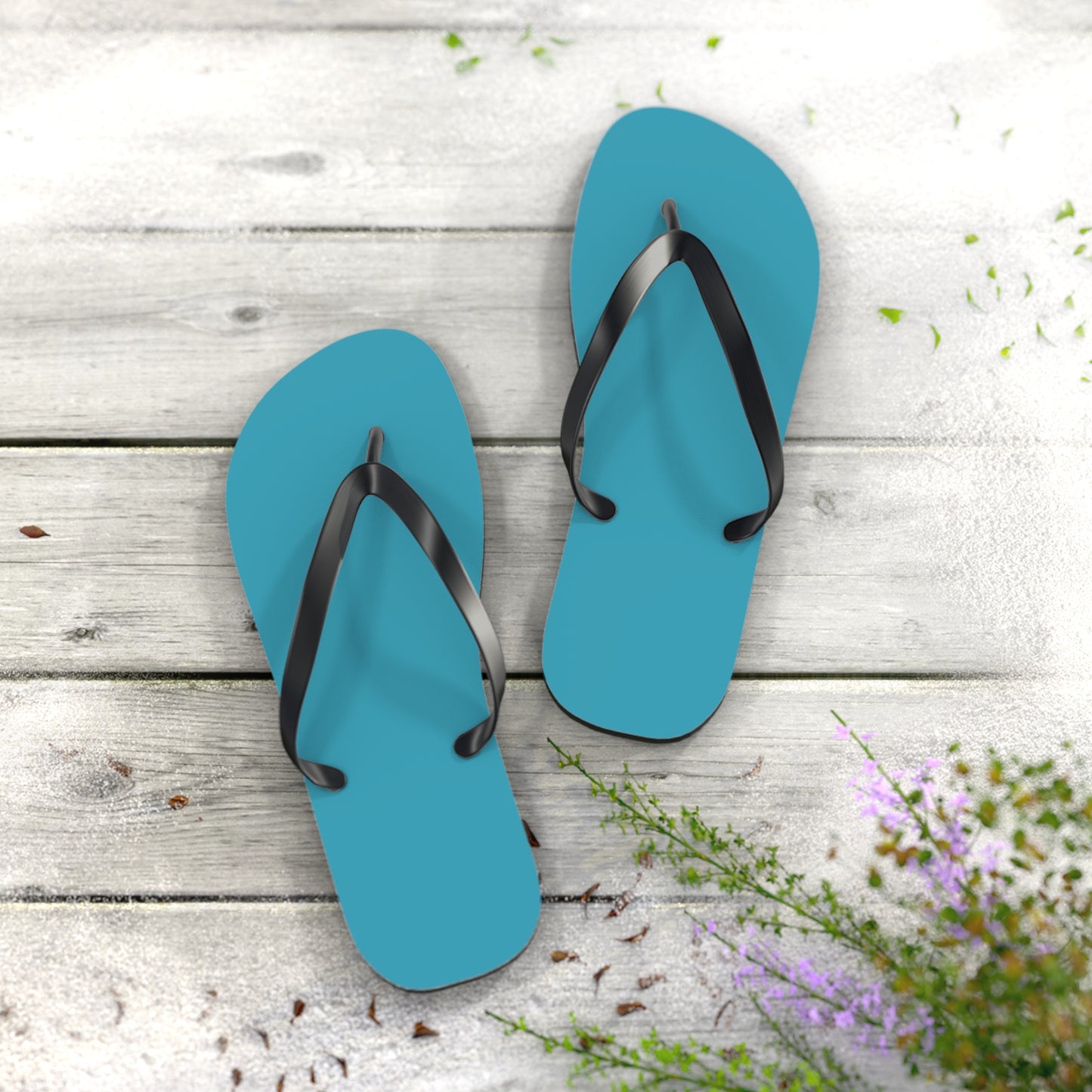 True Holiday Cool Blue Blue Solids Flip Flops
