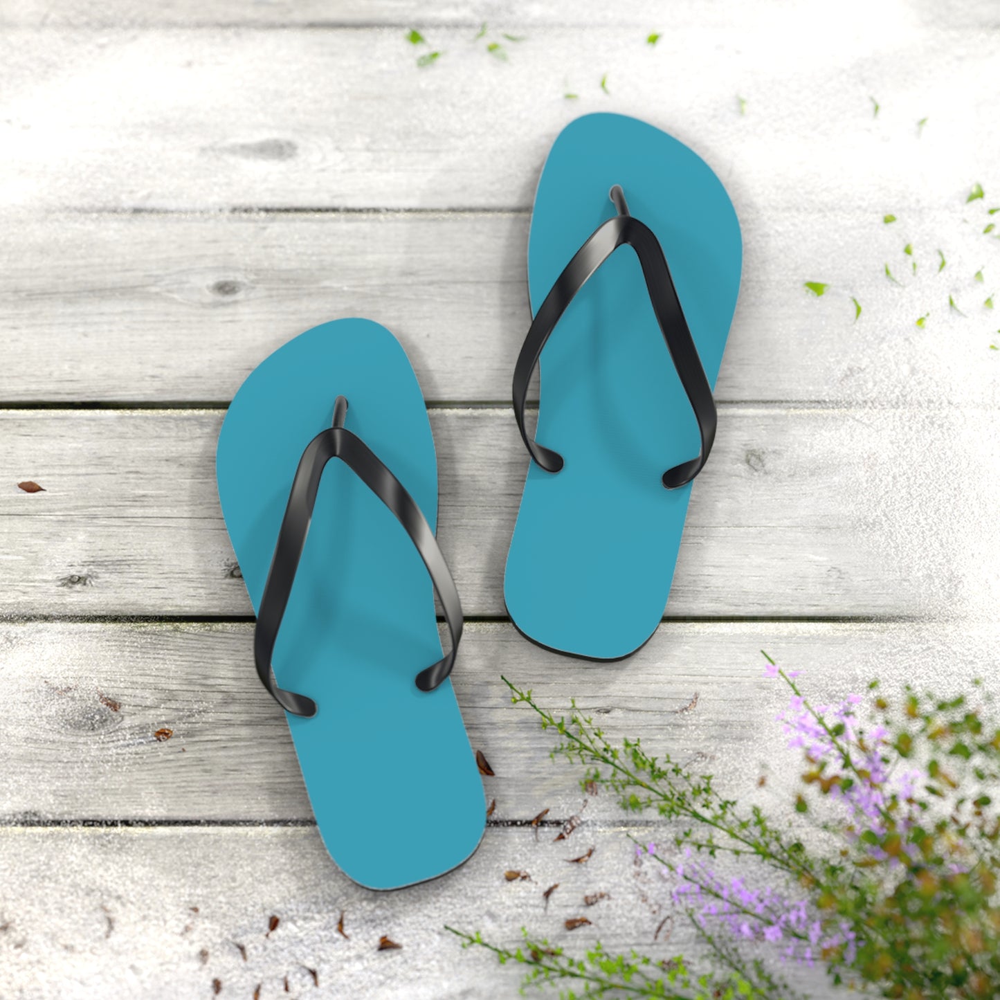 True Holiday Cool Blue Blue Solids Flip Flops